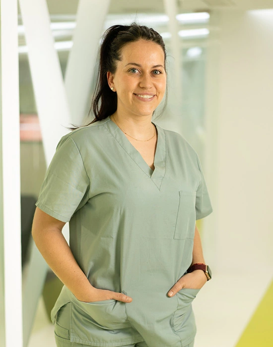 Dra. Raquel Pozo Domínguez_Odontología Conservadora Dentistas en Arguelles